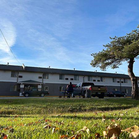 Rodeway Inn Emporia Buitenkant foto